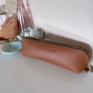 NWOT 🍯 Portland Leather Large Sidekick in Gorgeous Honey Color.